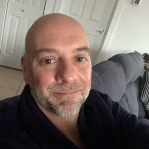 Meet your Posher, Simon